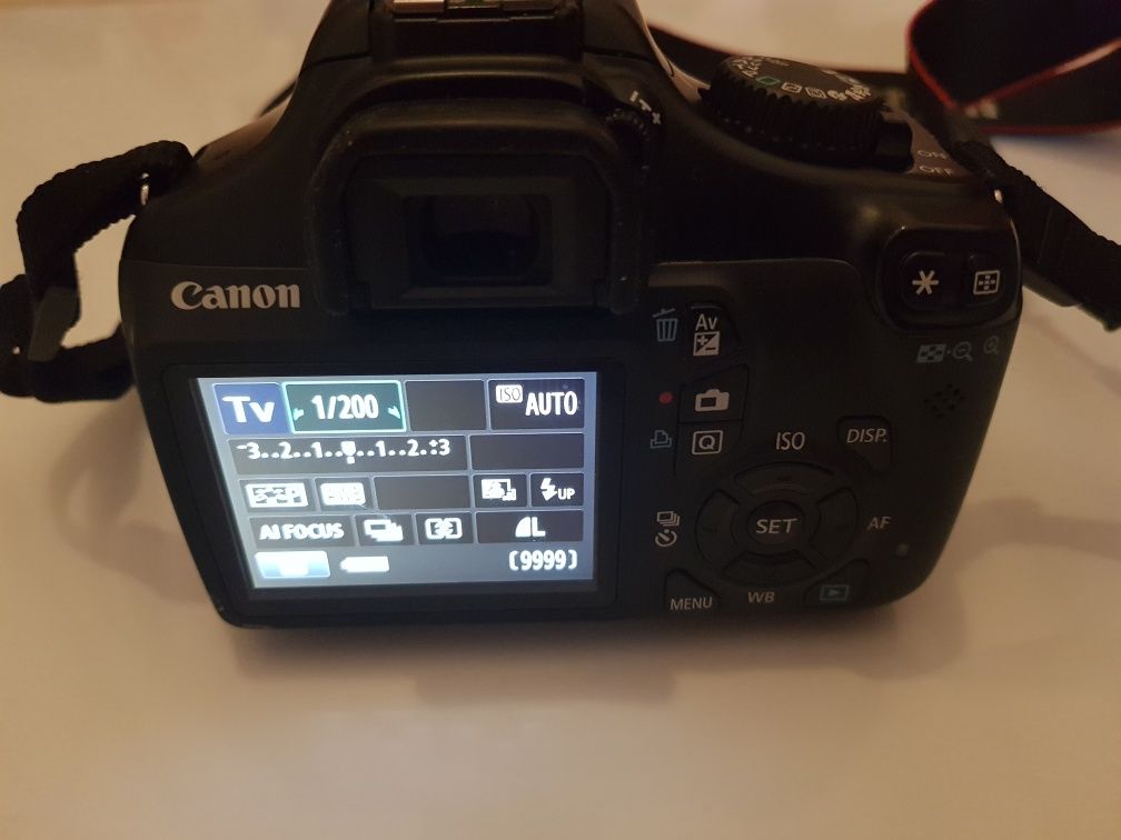 Canon EOS 1100D + Bolsa