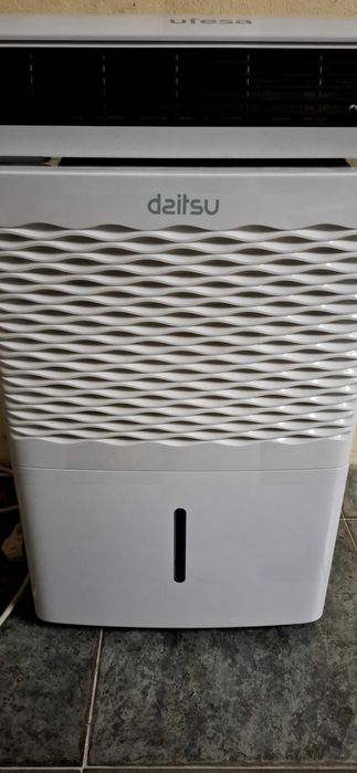Vendo desumidificador daitsuADD_20XA