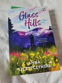 Glass Hills - Anna Szczypczyńska