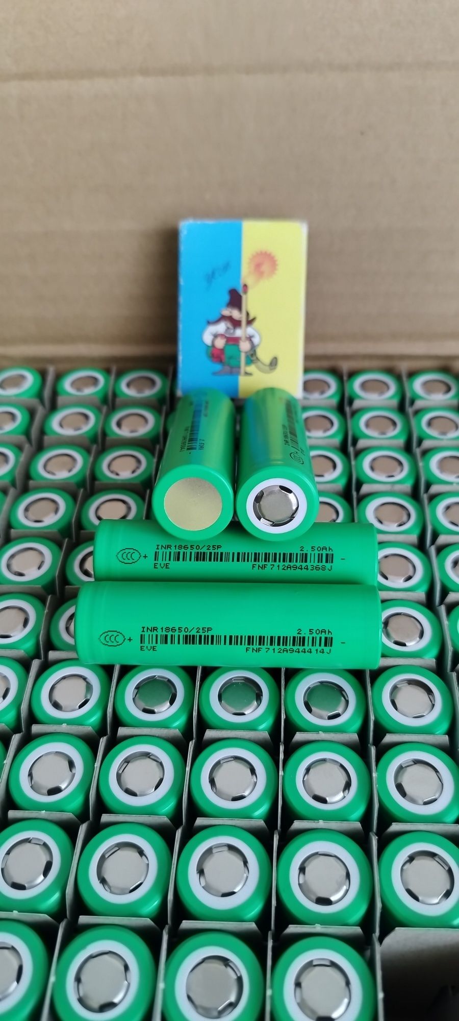 Акумулятор високотоковий Dmegc 25p 2500mAh 13mOm 30A перепаковка АКБ