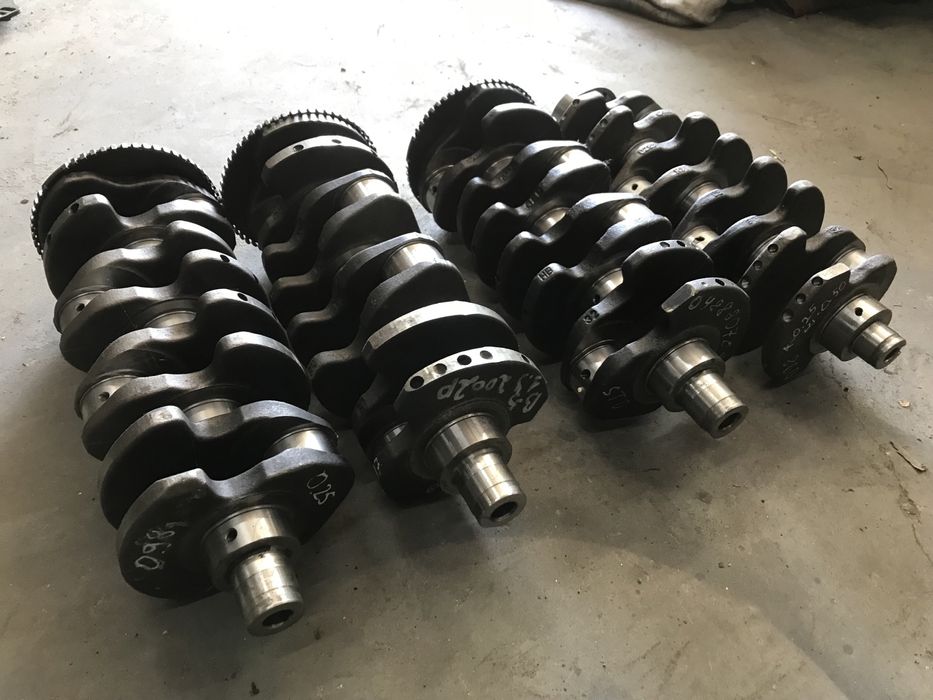 Колинвал VW Passat B3 B4 B5 B6 Golf 3 4 5 Touran audi