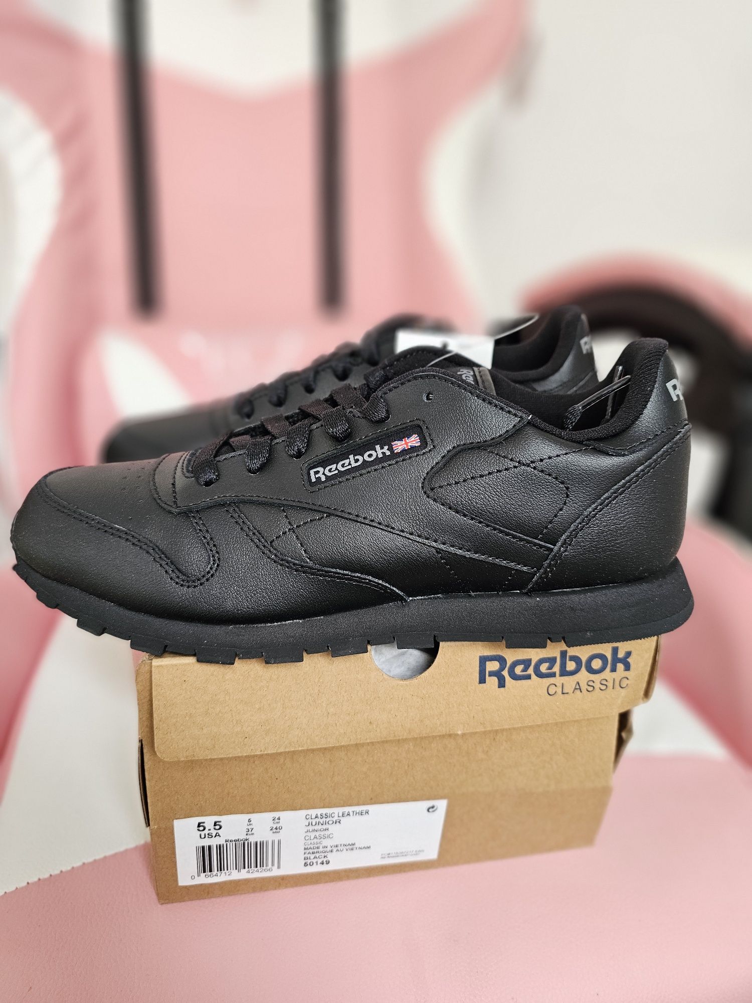 Buty nowe Reebok classic leather junior running rozm eu37 wkładka 24