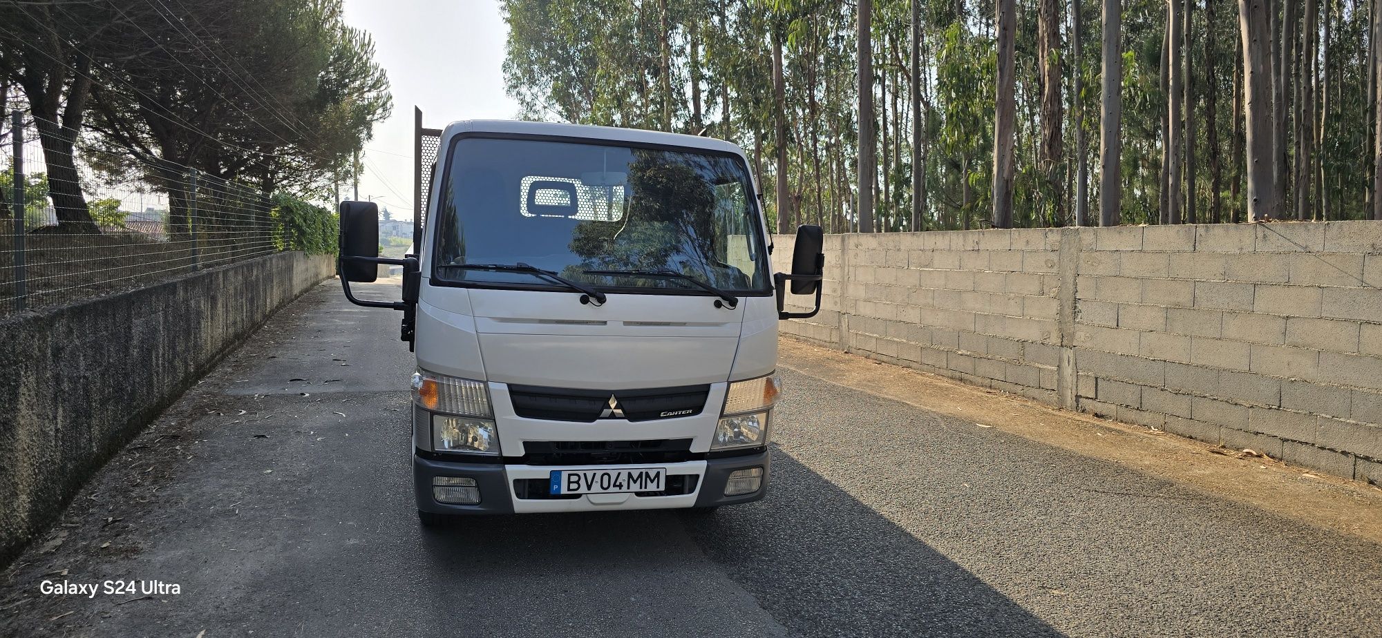Mitsubishi Canter 3S13 Basculante