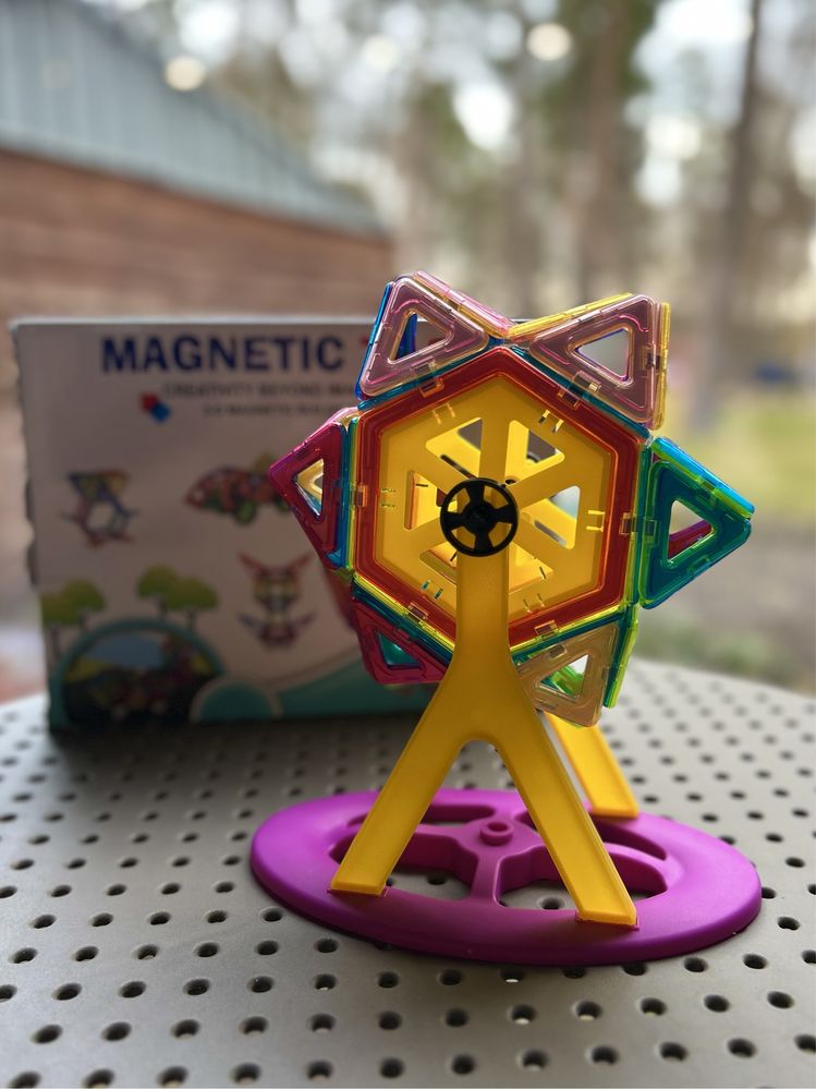 Магнитный конструктор на 84, деталей 3D магниты Magnetic Tiles