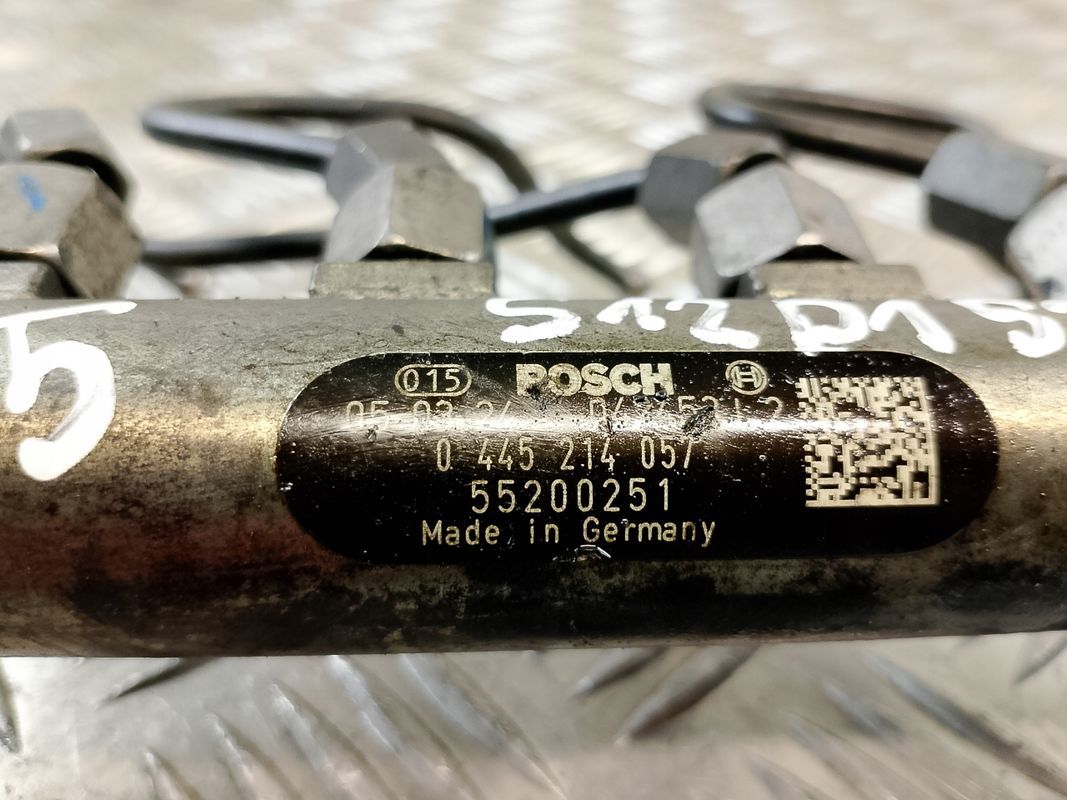 Listwa Wtryskowa Opel Signum 1.9 Cdti Bosch