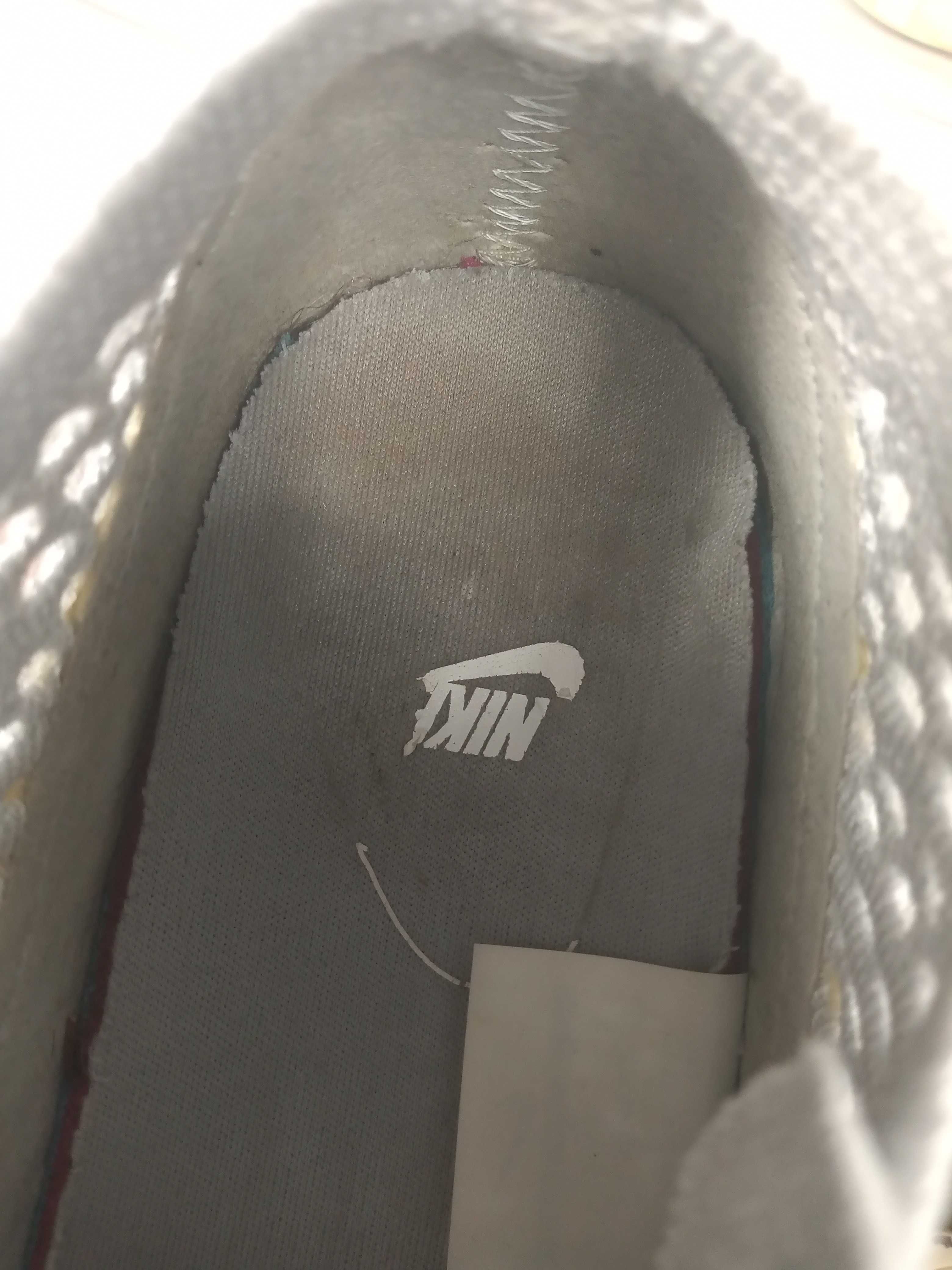 Nike Air Max Thea Ultra ażurowe sneakersy 37,5