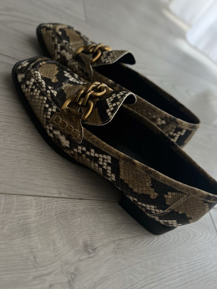 Лофери Zara, балетки 39(25,5см)