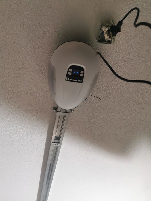 Vende se motor garagem, como novo