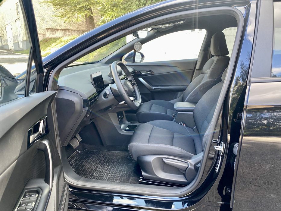 MG 4 2023.          .