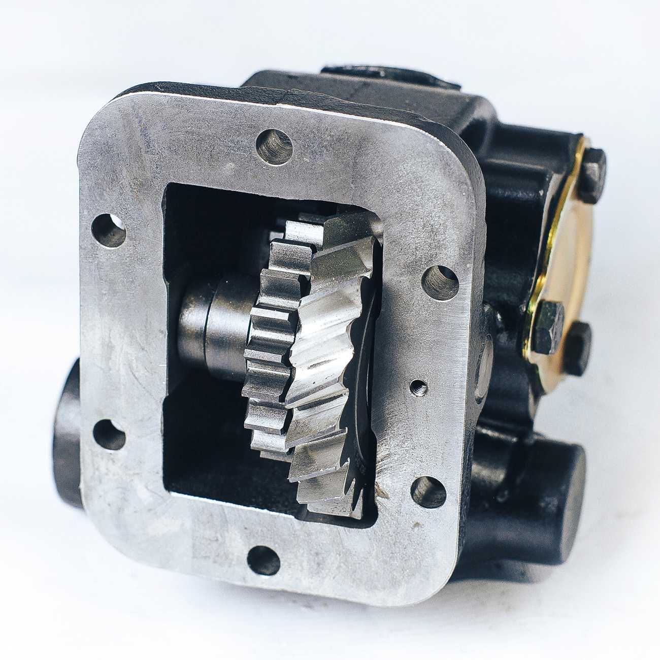 Коробка відбору потужності на ЗИЛ Eaton 475 SMLX-5 R UNI HIPOMAK