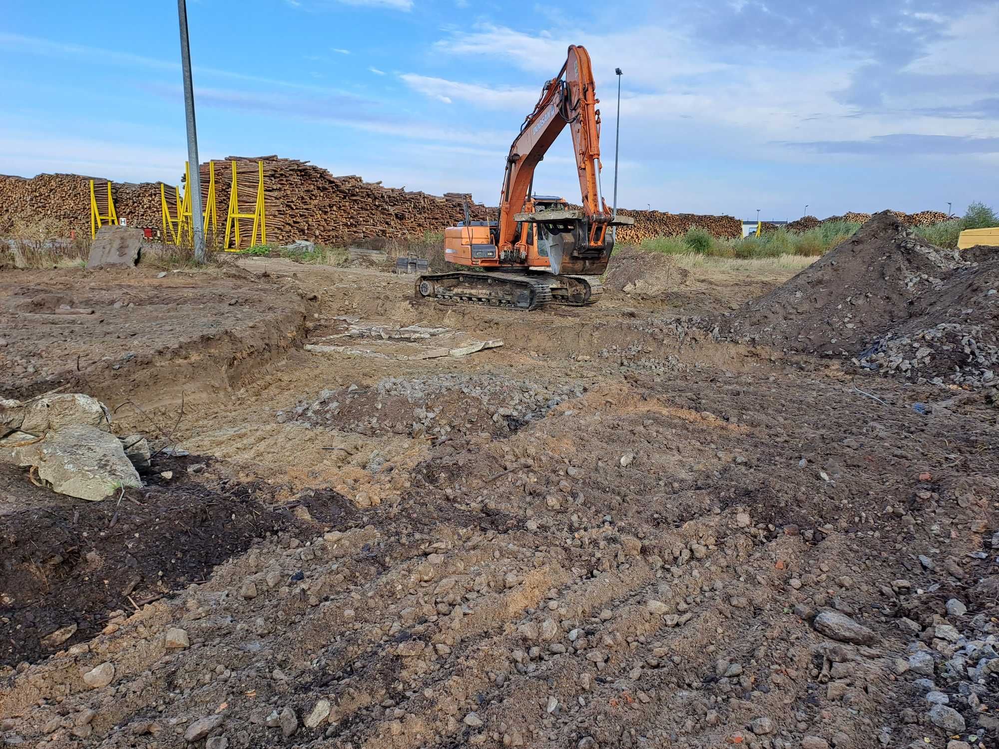 Gruz destrukt betonowy kruszony utwardzenie drogi placu