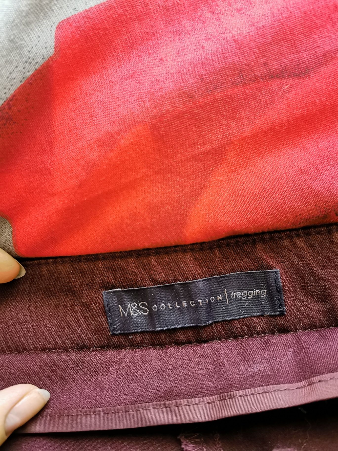 Spodnie bordowe burgundowe skinny wysoki stan zamki M 38 boho M&S