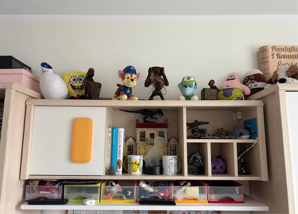 Komplet mebli do pokoju dla dzieci