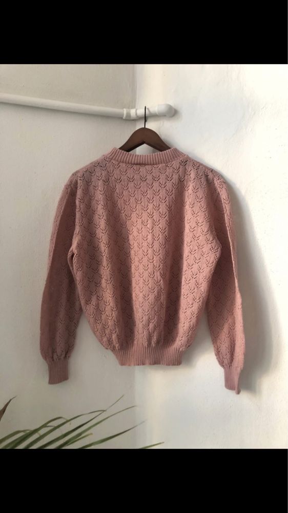Różowy ażurowy sweter vintage