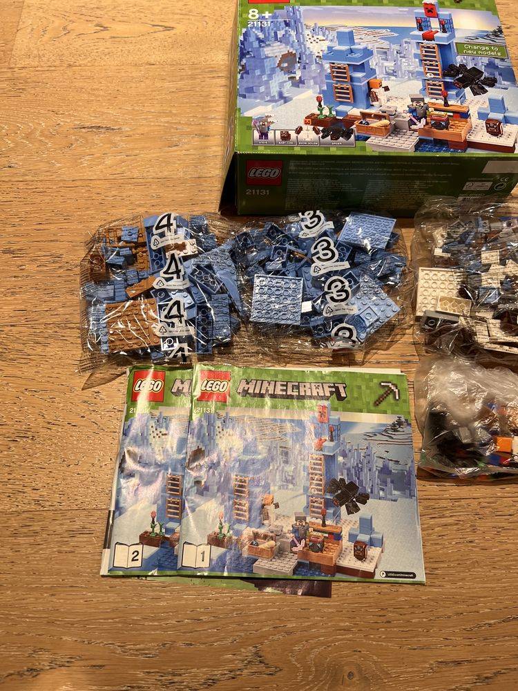 Klocki LEGO Minecraft Lodowe kolce 21131