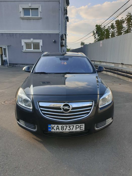 Продаю Opel Insignia
