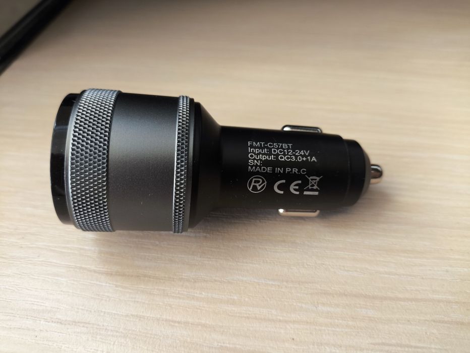 Bluetooth FM трансмітер модулятор
