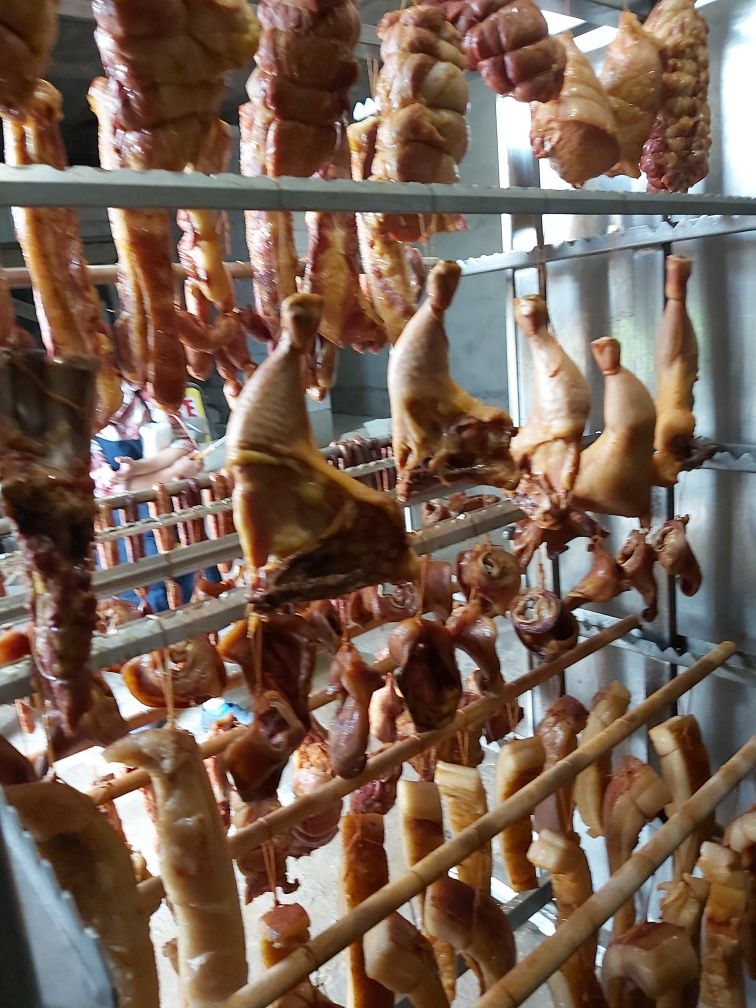 Копчення м`яса, сала, птиці