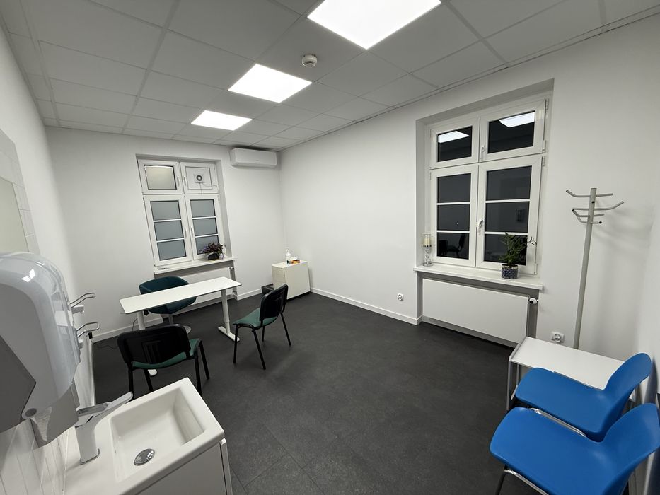 Gabinet lekarski na dni