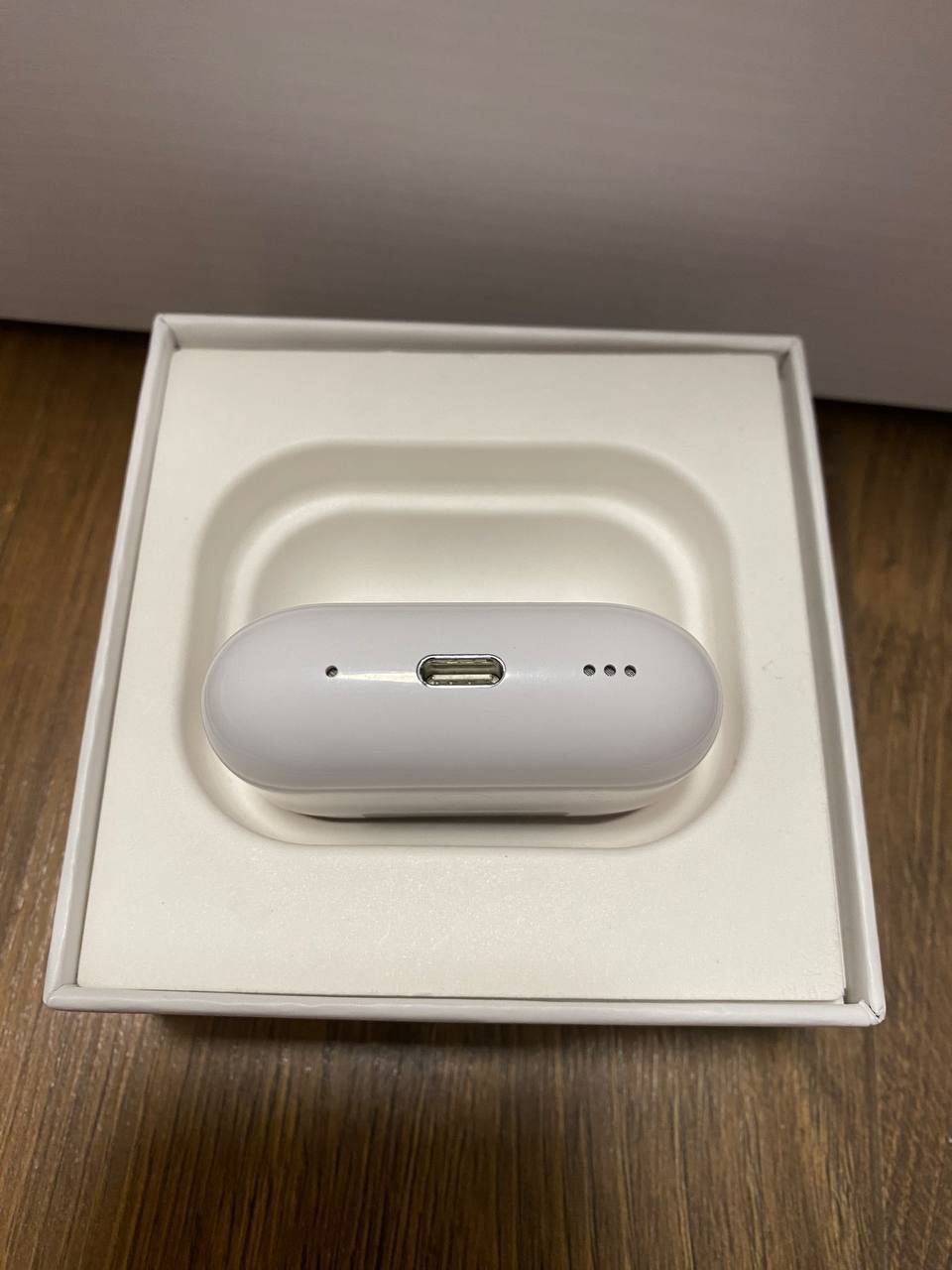 Продаж AirPods pro 2