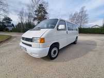 Volkswagen Transporter 9 Osób Long tylne skrzydełka 2.5TDI serwisowany bardzo łangy
