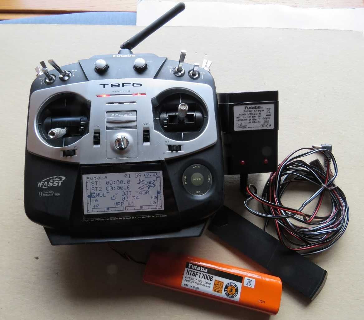 Emissor Futaba T8FG, 2.4GHz, FASST, 8ch.Usado, bom estado. Ler anuncio