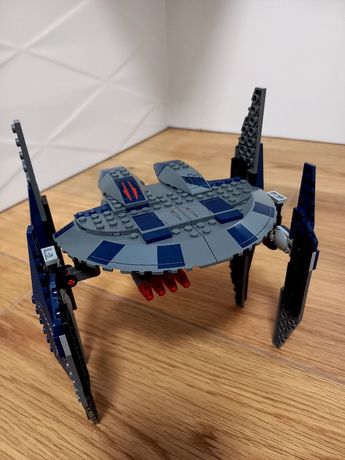 Lego Star Wars 8016 Hyena Droid Bomber