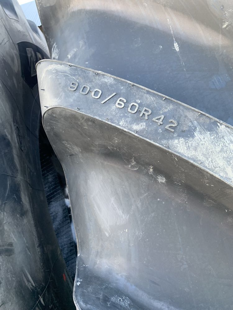 Шини нові 900/60 R42 Bridgestone 2024 рік 900 60 42