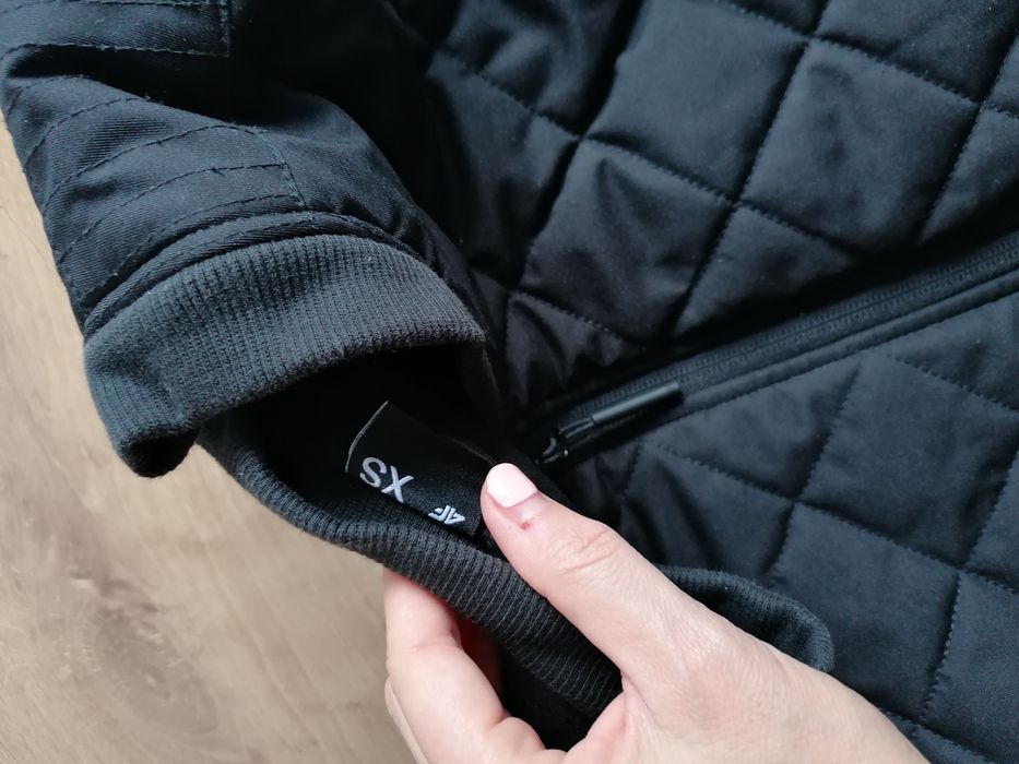 Kurtka pikowana 4f damska