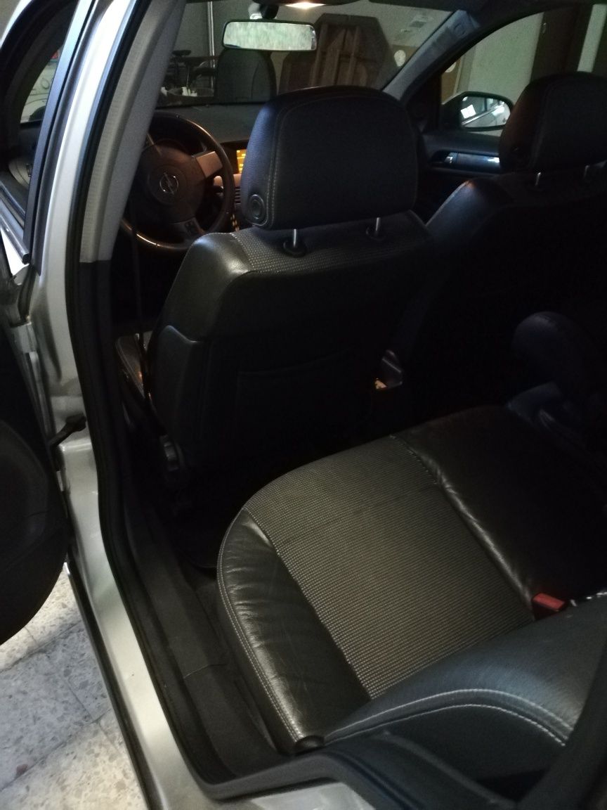 Opel Astra Caravan
