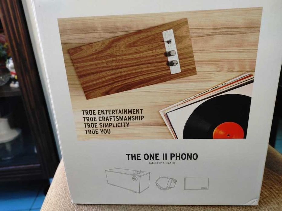 Акустична система Klipsch The One II Phono Walnut