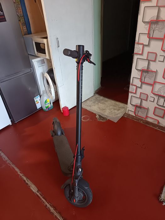 Терміново продаю Електросамокат-Xiaomi elite в продажу до 18.11.2025!