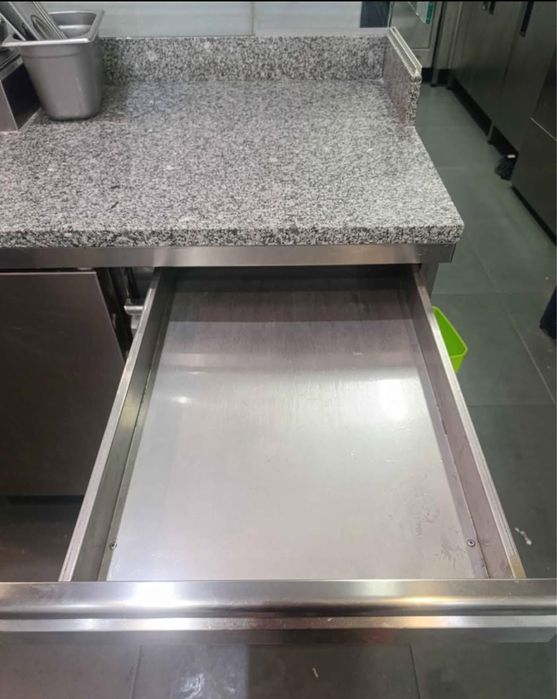 Bancada Frigorifica em marmore