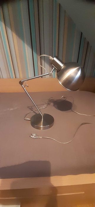 Lampka biurkowa metalowa