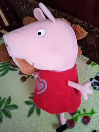 Свинка Пеппа - м'ягка іграшка.