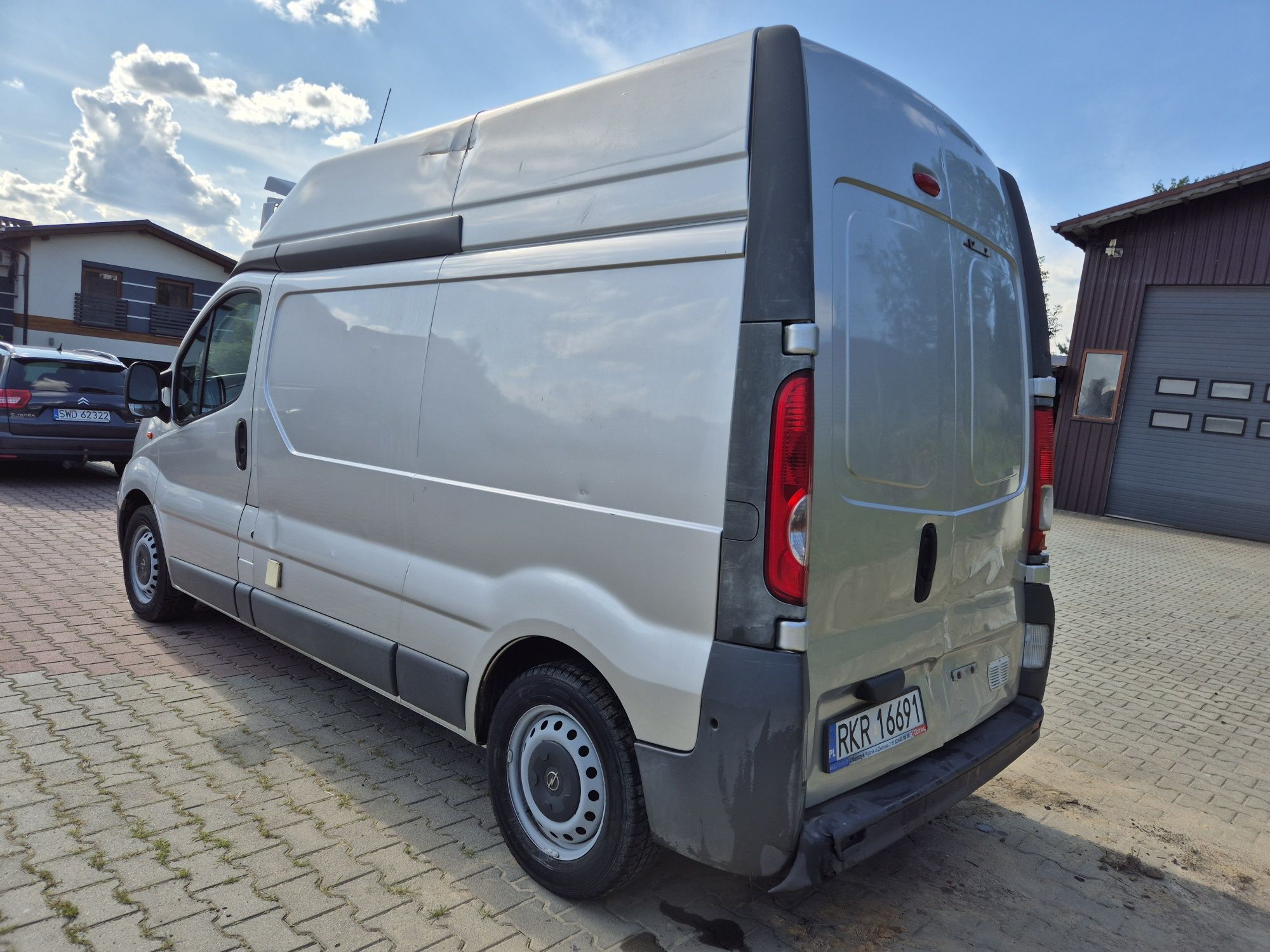 Opel Vivaro L2H2 2.0 cdti 115 KM rok 2007 blaszak