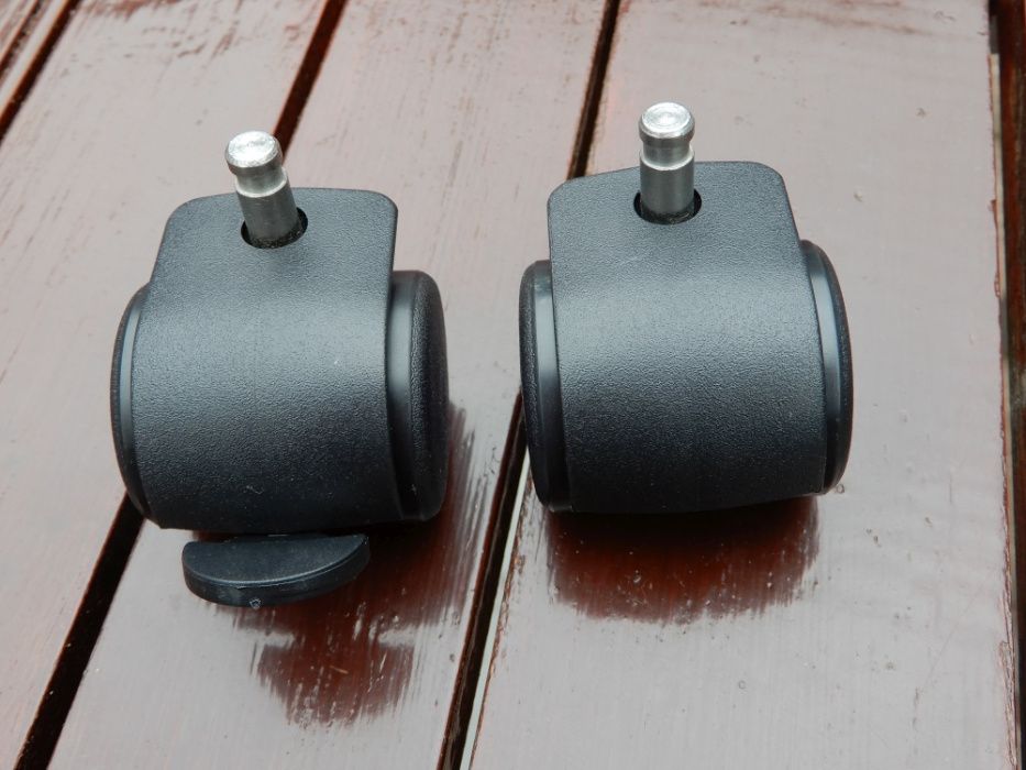 Kółko meblowe fi 40mm z hamulcem mocowanie tulejka