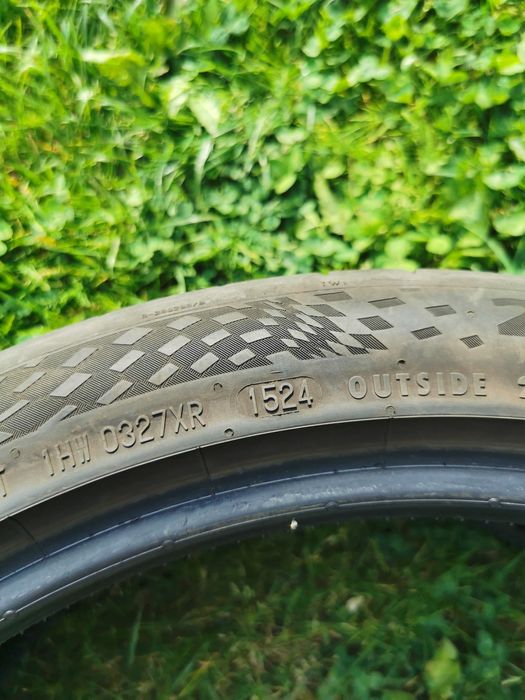 Opony 235/40 R19