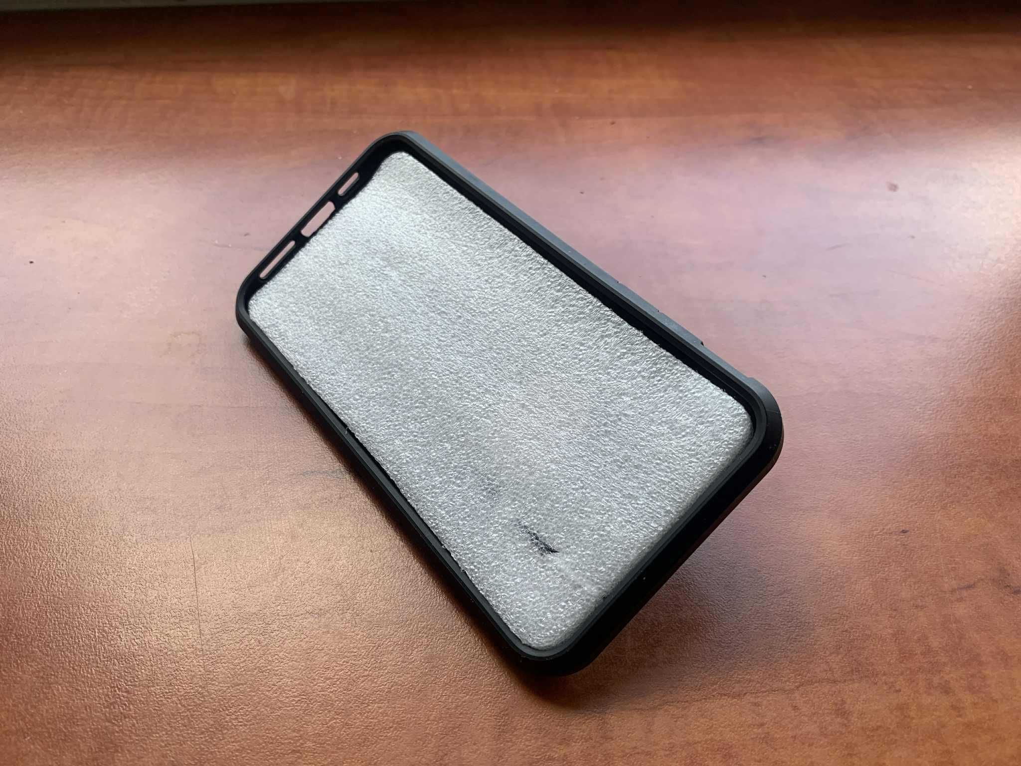 Etui SPIGEN Tough Armor do Apple Iphone  XS MAX . Czarne.