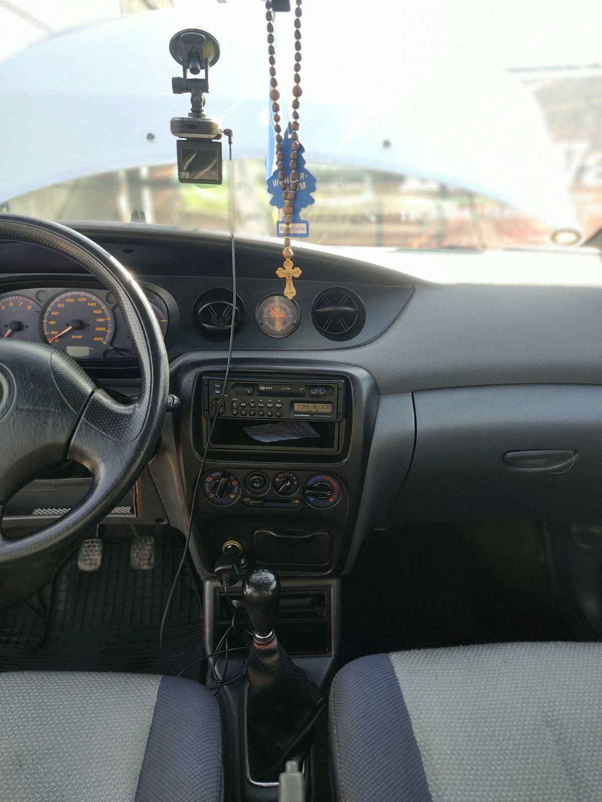 Продам легковий автомобіль