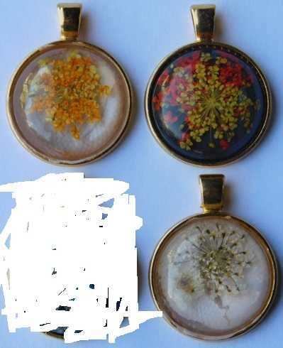 Кулон. Натуральные цветы. Ручная работа.