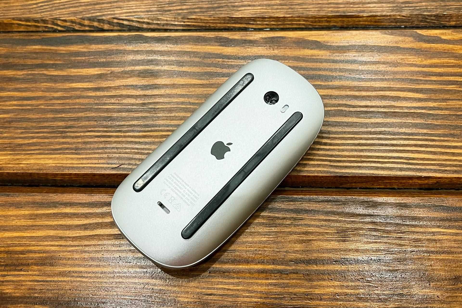 Mysz Magic Mouse A1657 kolor biały - Apple + etui
