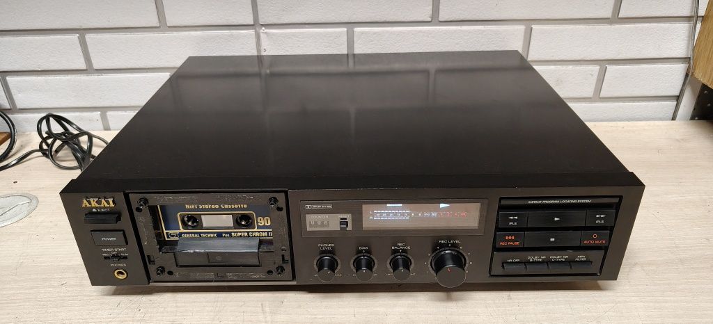Magnetofon deck AKAI GX-32. Po serwisie.