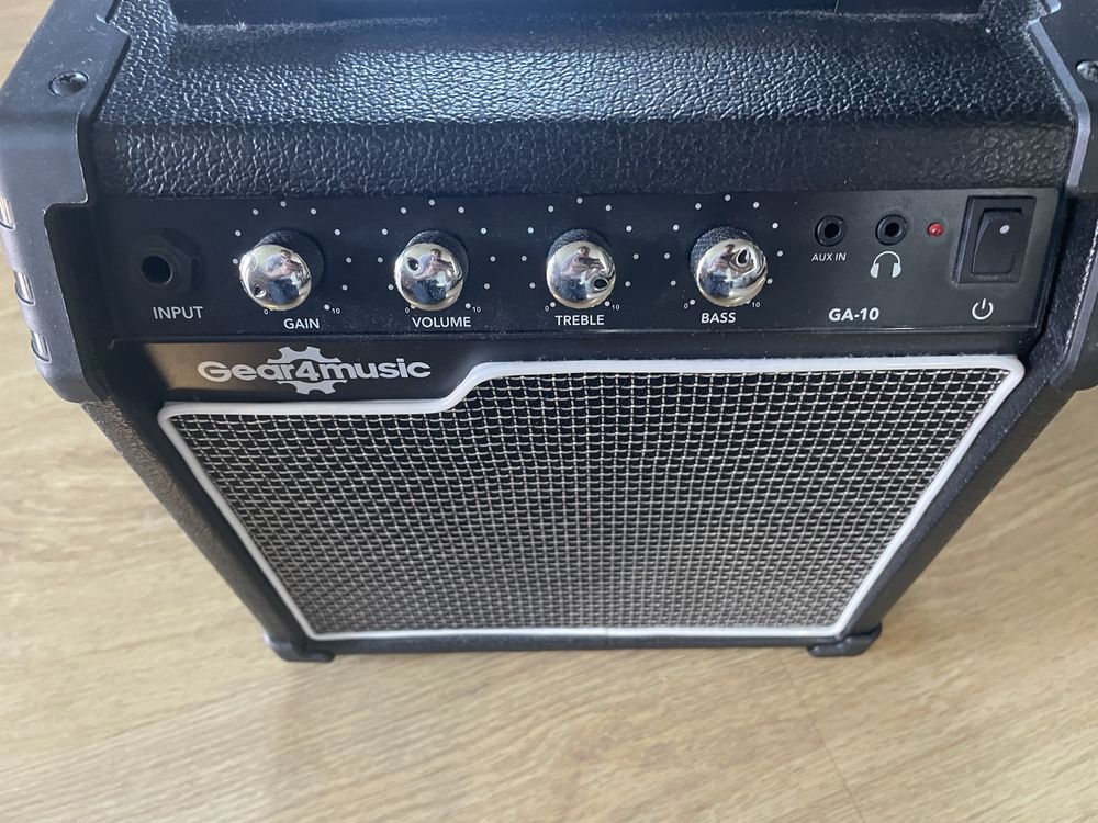 Wzmacniacz Gear4music 10W