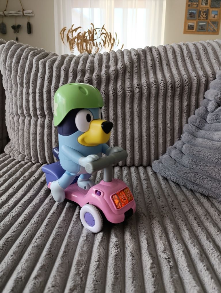 VTech Bluey interaktywna hulajnoga