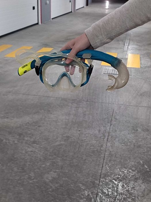 Kit barbatanas+ máscara+tubo com estojo