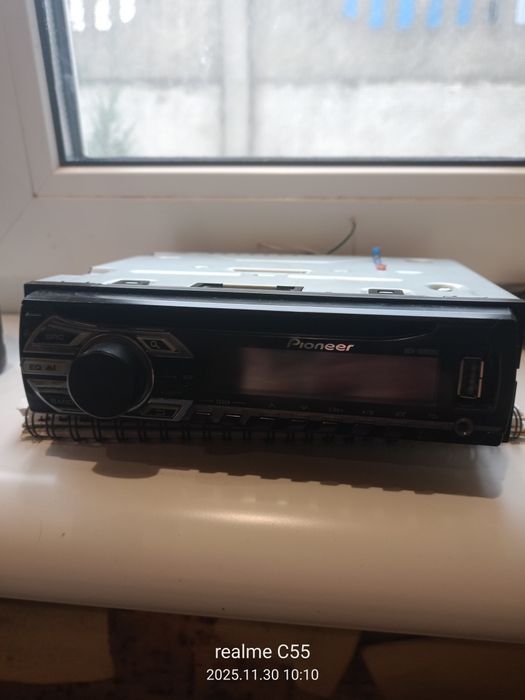 Автомагнитола продам