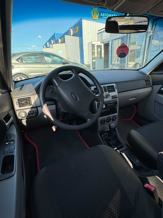 Priora Lada 2172 30 2011 на газу