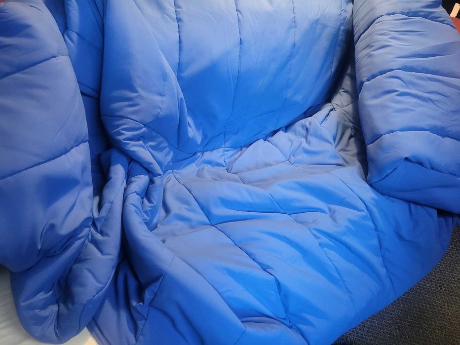 Pokrycie sofy 2 osobowej KLIPPAN , Långban jaskrawoniebieski Pokrowiec