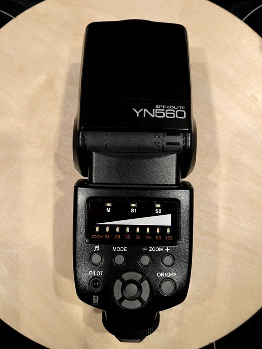 Спалах Yongnuo YN560, speedlight, фотоспалах